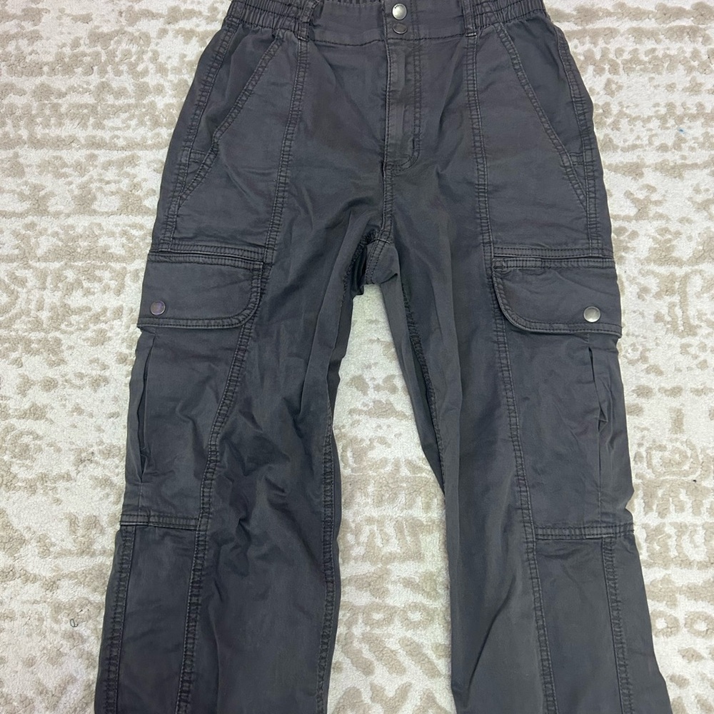 Garage Women’s Charcoal Cargo Pants